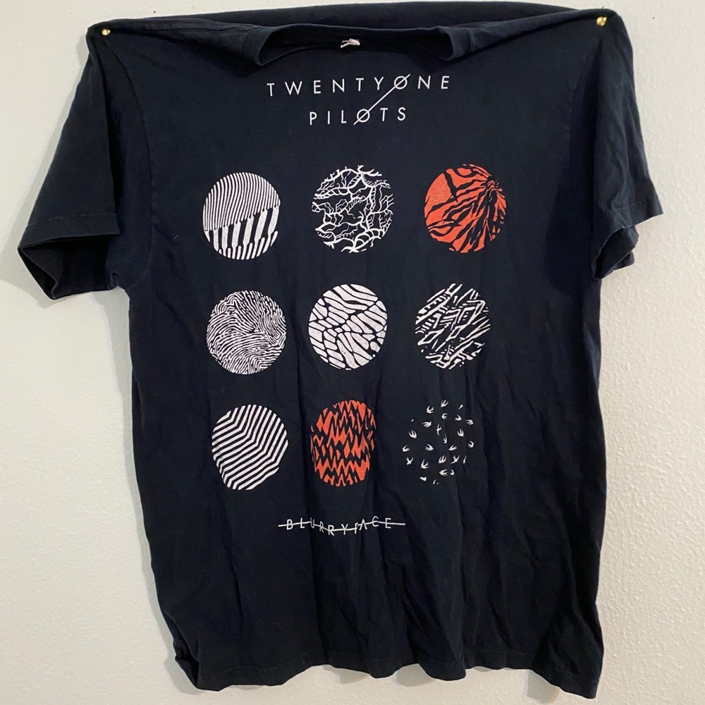 Twenty One Pilots T-Shirt (Hot Topic)